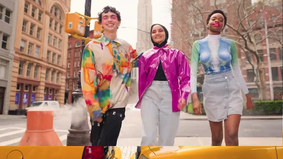 Maybelline Break Free